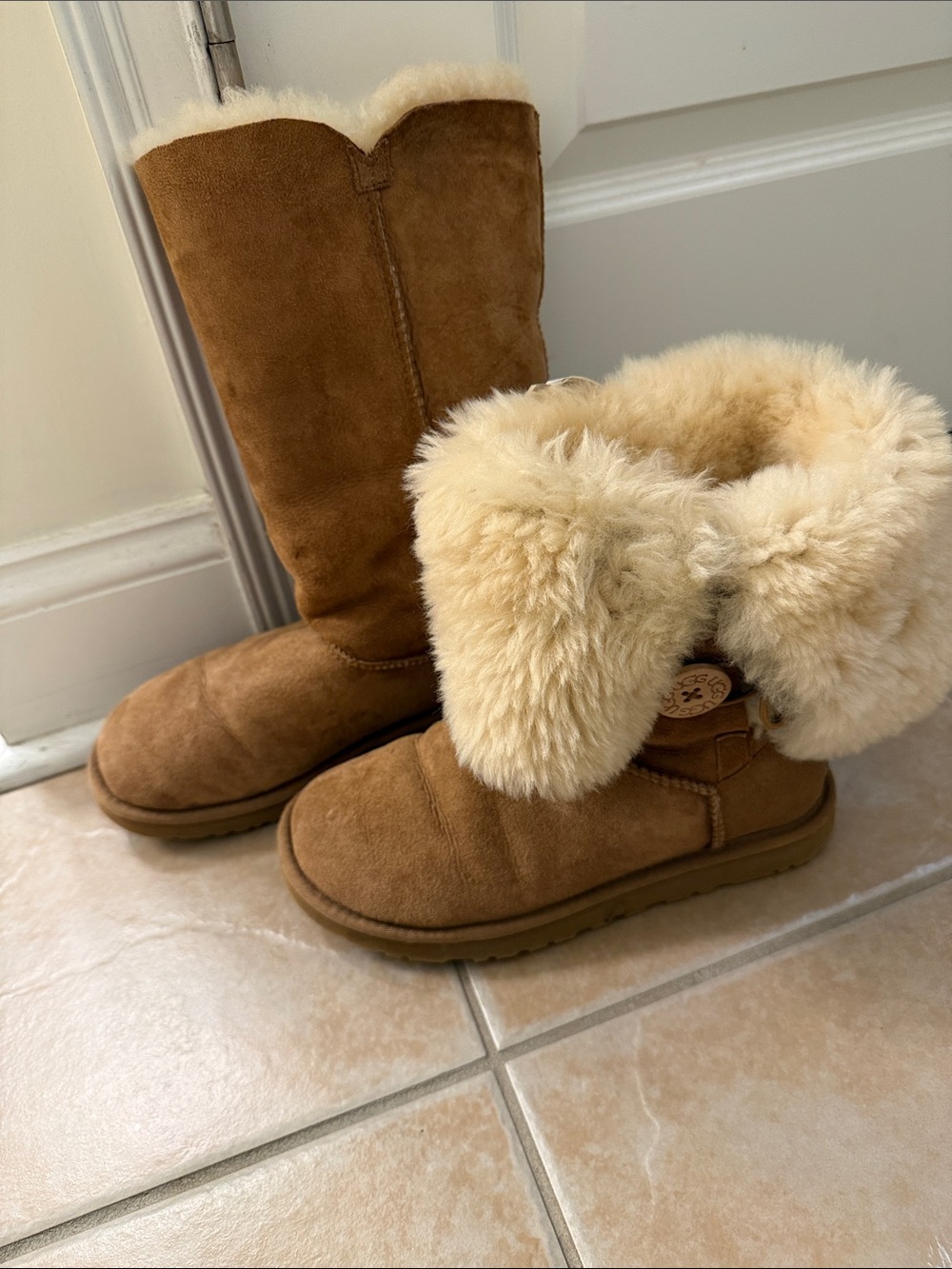 Ugg Bailey Boots